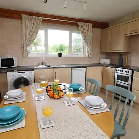 Cheerful Spacious 2 Bedroom Holiday Home St Anns 12 Gunnislake Exterior photo