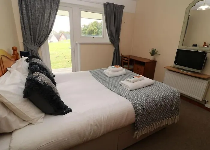 Cheerful Spacious 2 Bedroom Holiday Home St Anns 12